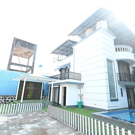 Emerald Villa Lonavala Exterior photo